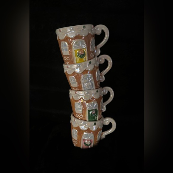 Súper Cute Gingerbread House espresso mugs set of 4 - Picture 4 of 4